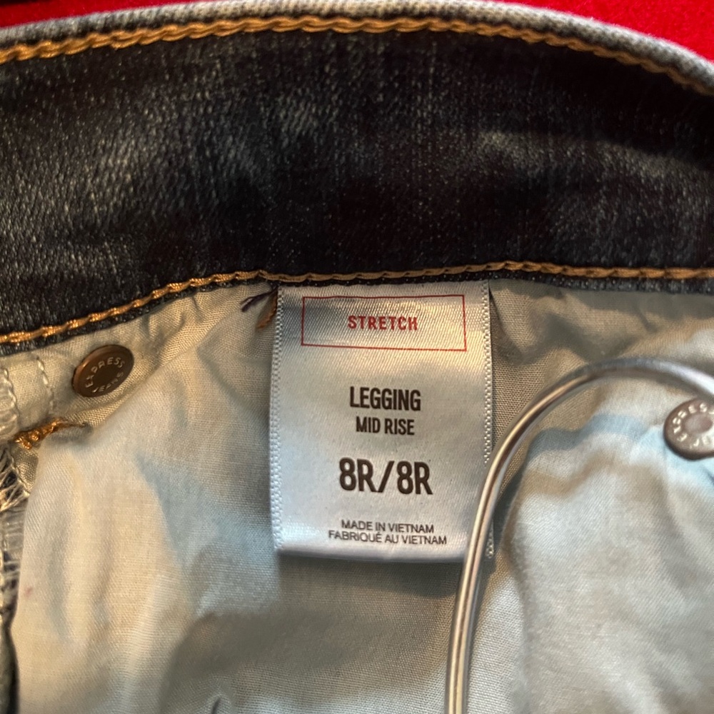 Express Jeans - Picture 3 of 3